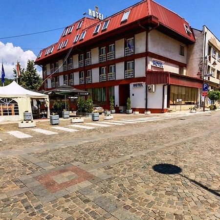Hotel Sax Balkan Dimitrovgrad Exterior foto