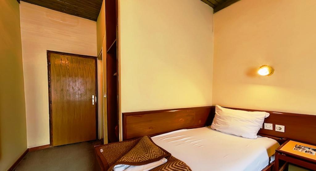 Hotel Sax Balkan Dimitrovgrad Zimmer foto